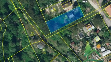 Prodej pozemku 476 m² – Jeníkovice, okr. Pardubice