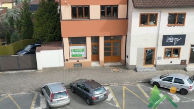 Atraktivní nebytový prostor 62,5 m² na hlavním tahu – Heřmanův Městec