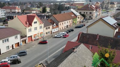 Atraktivní nebytový prostor 62,5 m² na hlavním tahu – Heřmanův Městec