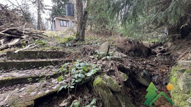 Prodej chaty s pozemkem 495 m² – Hořelec, Bojanov | klid, příroda a velký potenciál