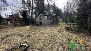 Prodej chaty s pozemkem 495 m² – Hořelec, Bojanov | klid, příroda a velký potenciál