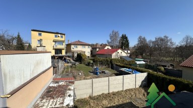 Prodej dvougeneračního rodinného domu s garáží – Nové Město na Moravě